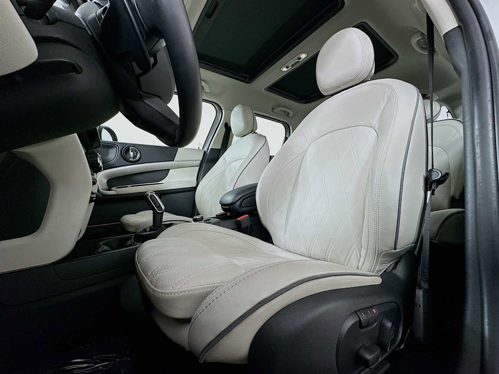 Used 2023 MINI Cooper Countryman S image 19