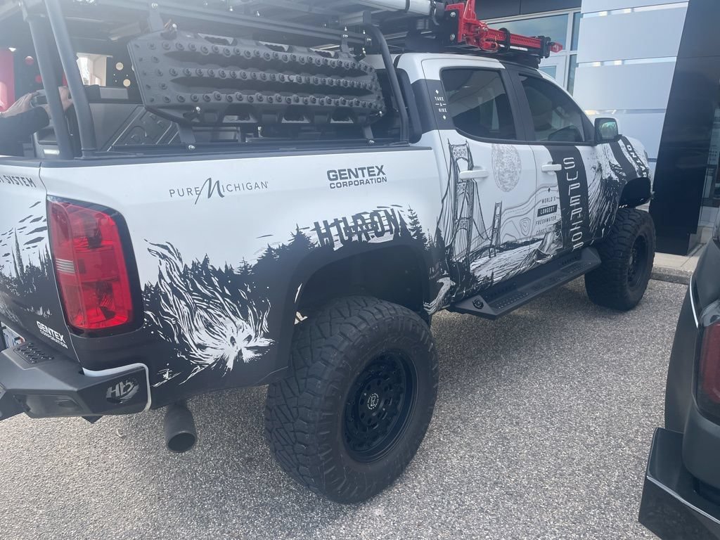 Used 2018 Chevrolet Colorado Z71 AWD/4WD image 9