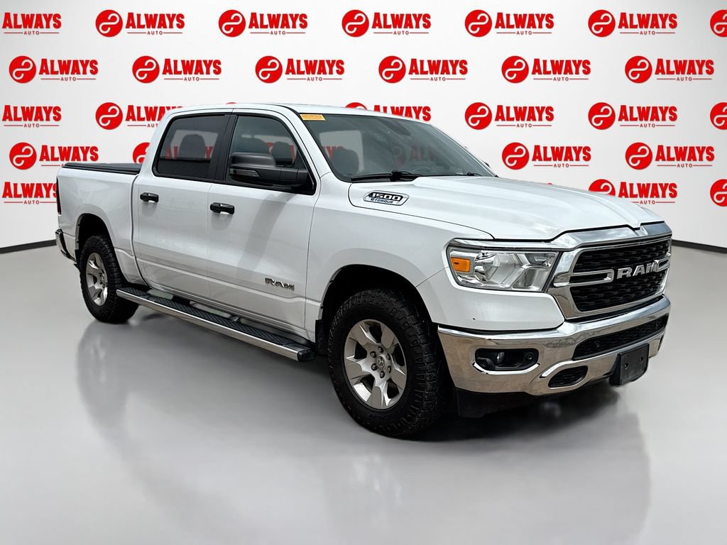 Used 2023 RAM 1500 Big Horn AWD/4WD image 3