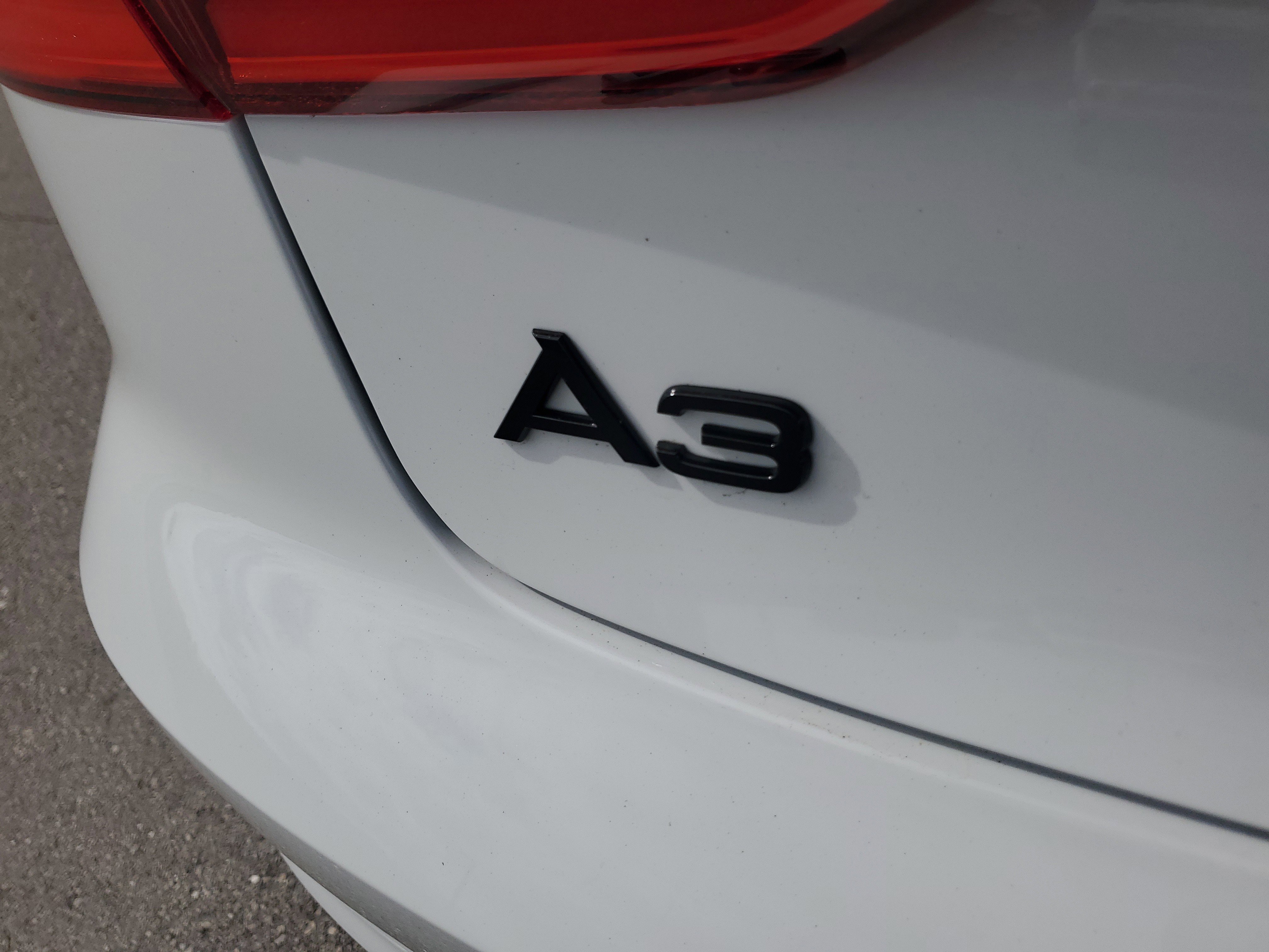 Used 2016 Audi A3 2.0T Premium image 30