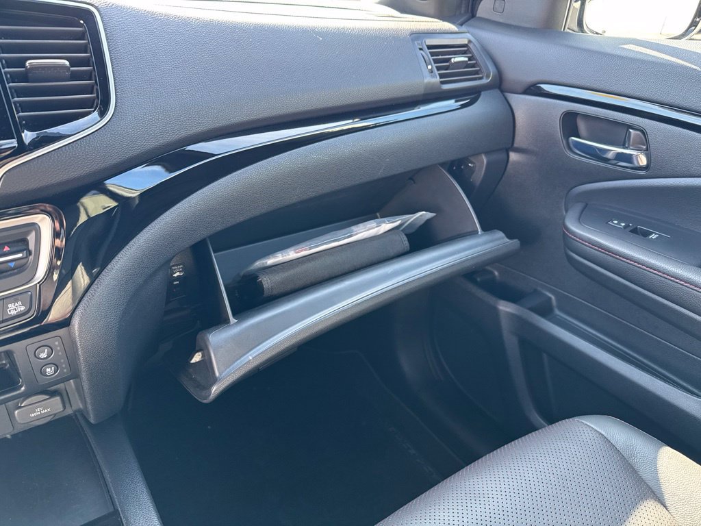 Certified 2024 Honda Ridgeline Black Edition image 26