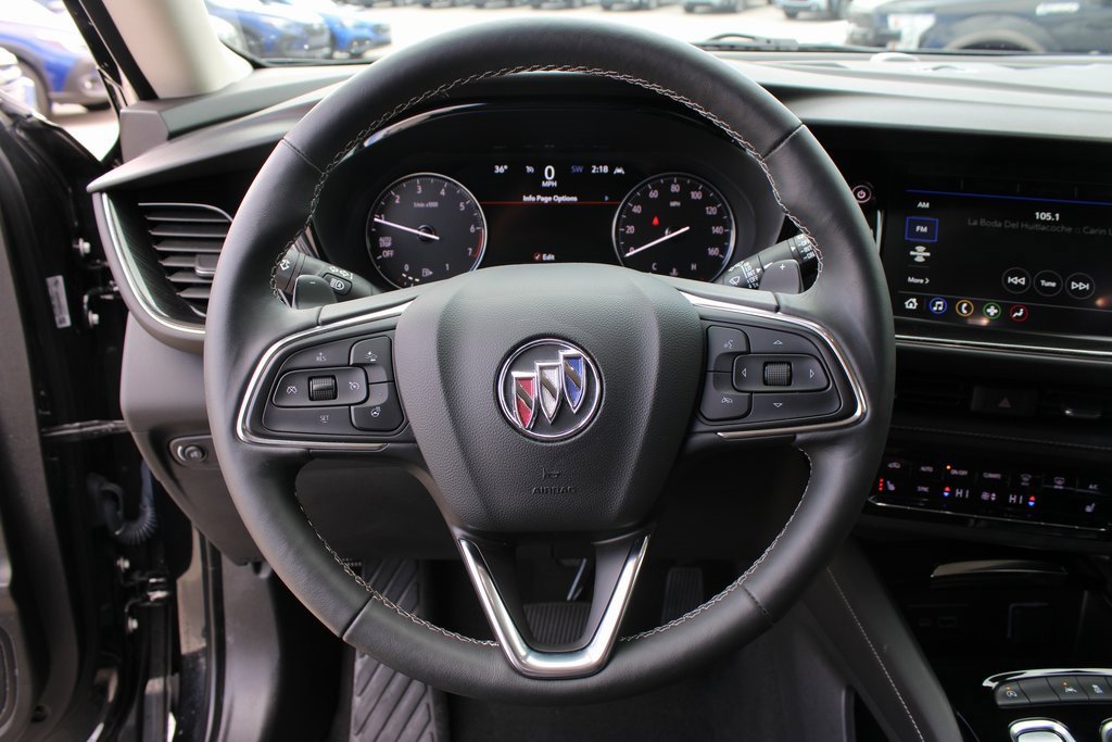 Used 2023 Buick Envision Essence image 12