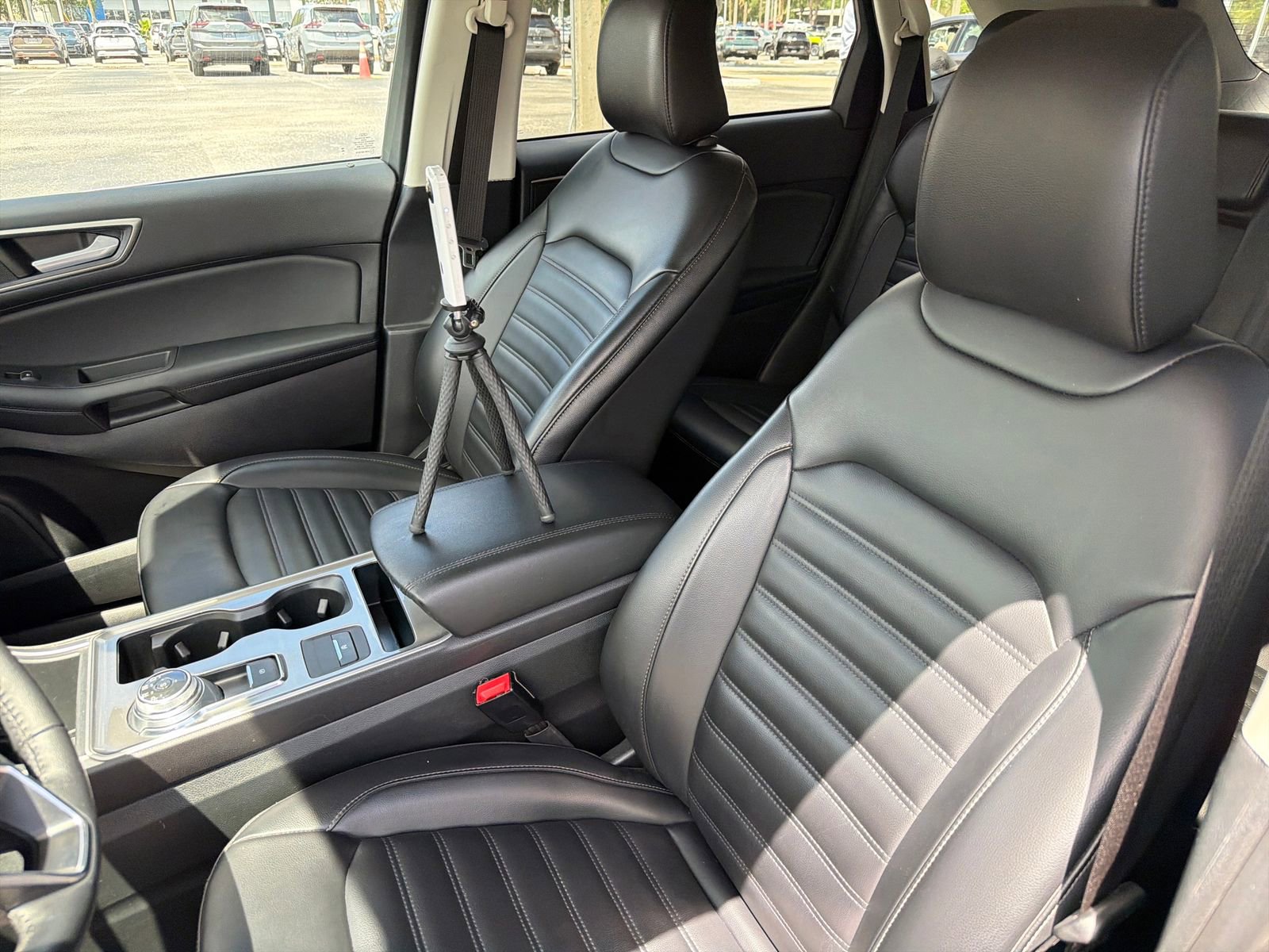 Used 2024 Ford Edge SEL AWD/4WD image 23