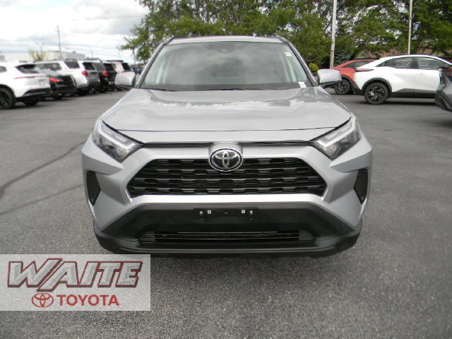 Certified 2024 Toyota RAV4 XLE w/ Convenience Package AWD/4WD image 6