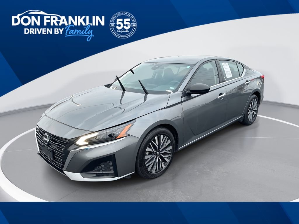 Used 2024 Nissan Altima 2.5 SV