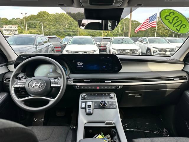 Used 2023 Hyundai Palisade SE image 12