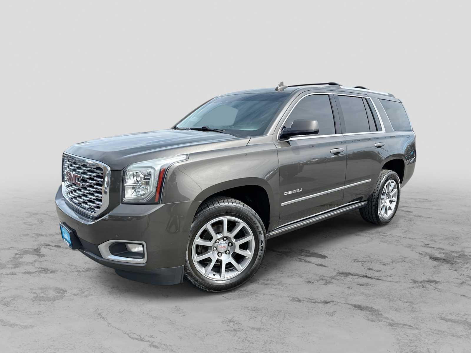 Used 2019 GMC Yukon Denali w/ Open Road Package AWD/4WD image 1