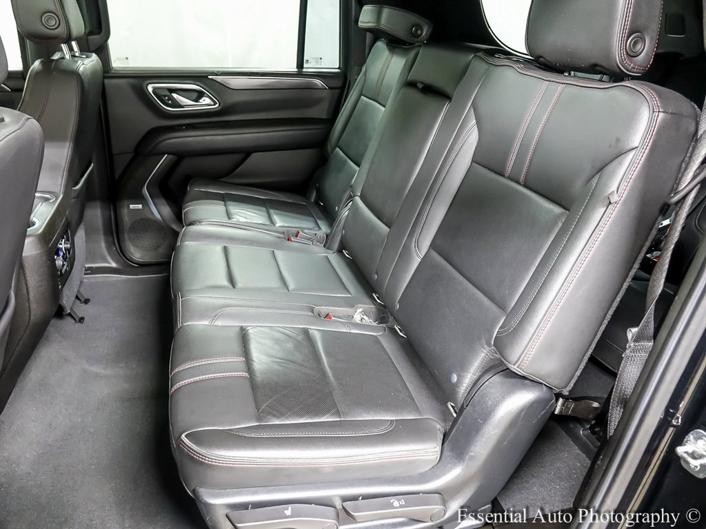 Used 2021 Chevrolet Suburban RST image 11