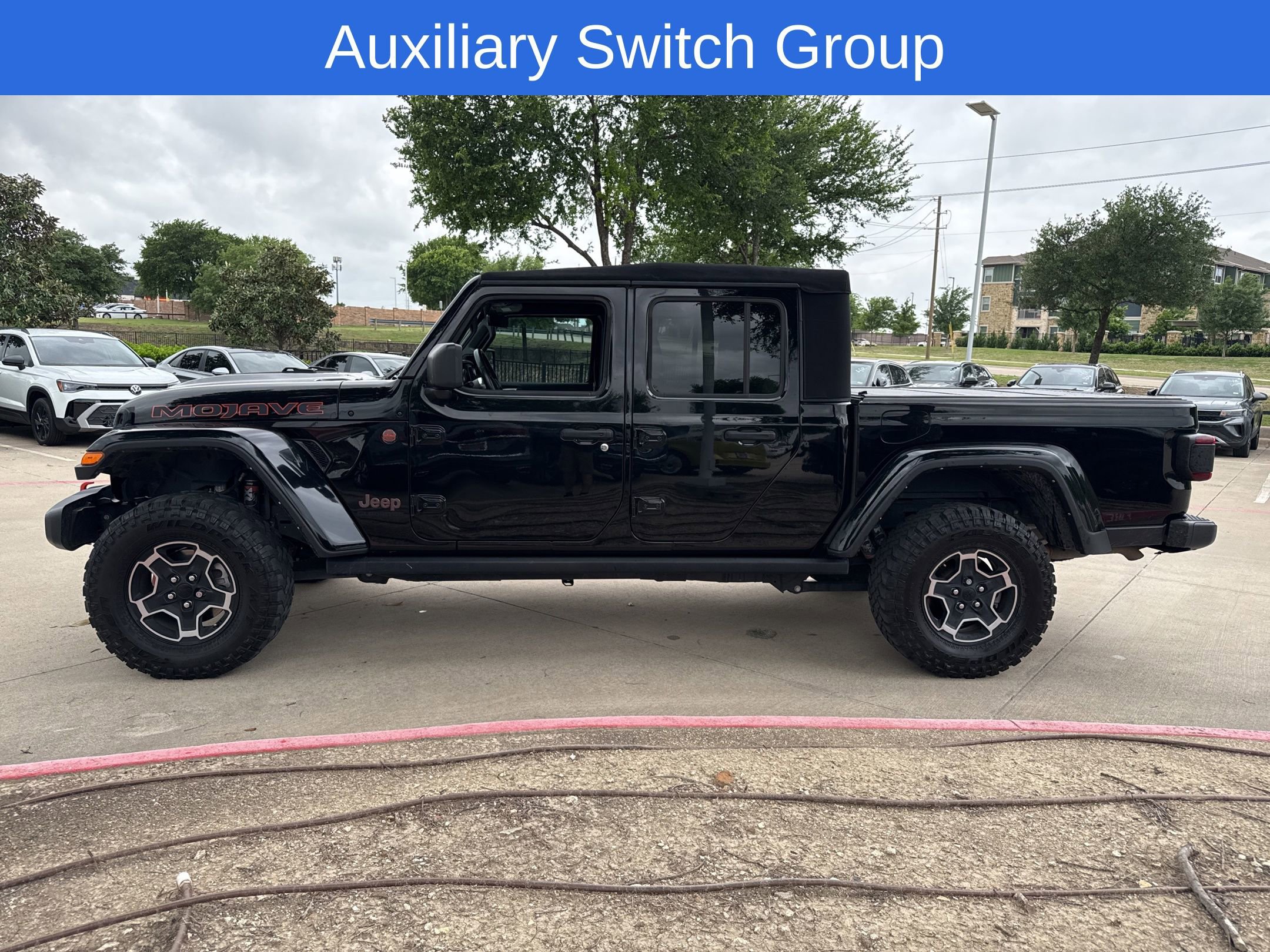 Used 2022 Jeep Gladiator Mojave w/ LED Lighting Group AWD/4WD image 8