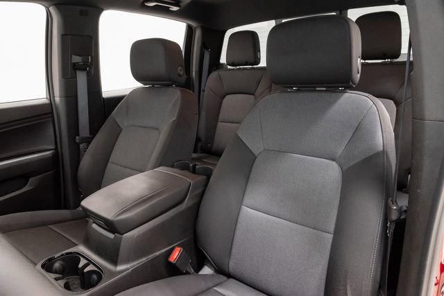 Used 2025 Chevrolet Colorado W/T w/ Advanced Trailering Package image 9