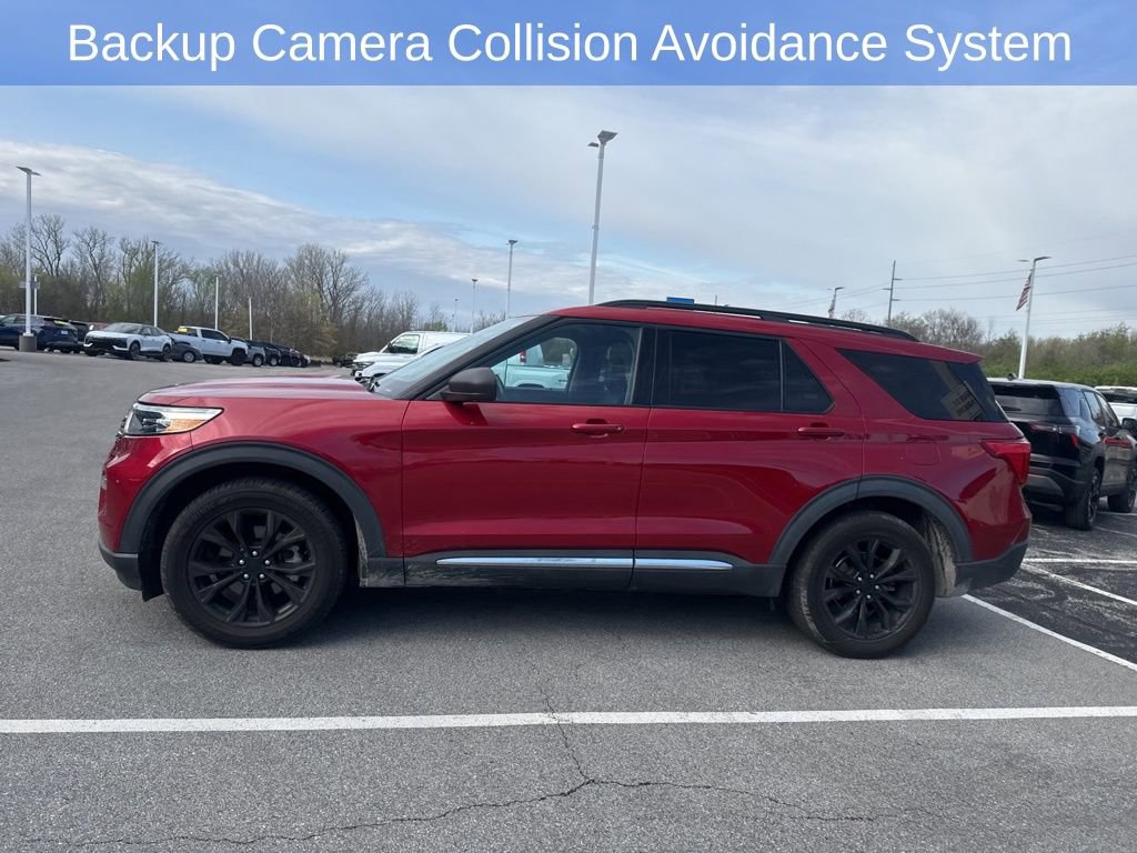Used 2020 Ford Explorer XLT w/ Equipment Group 202A image 3