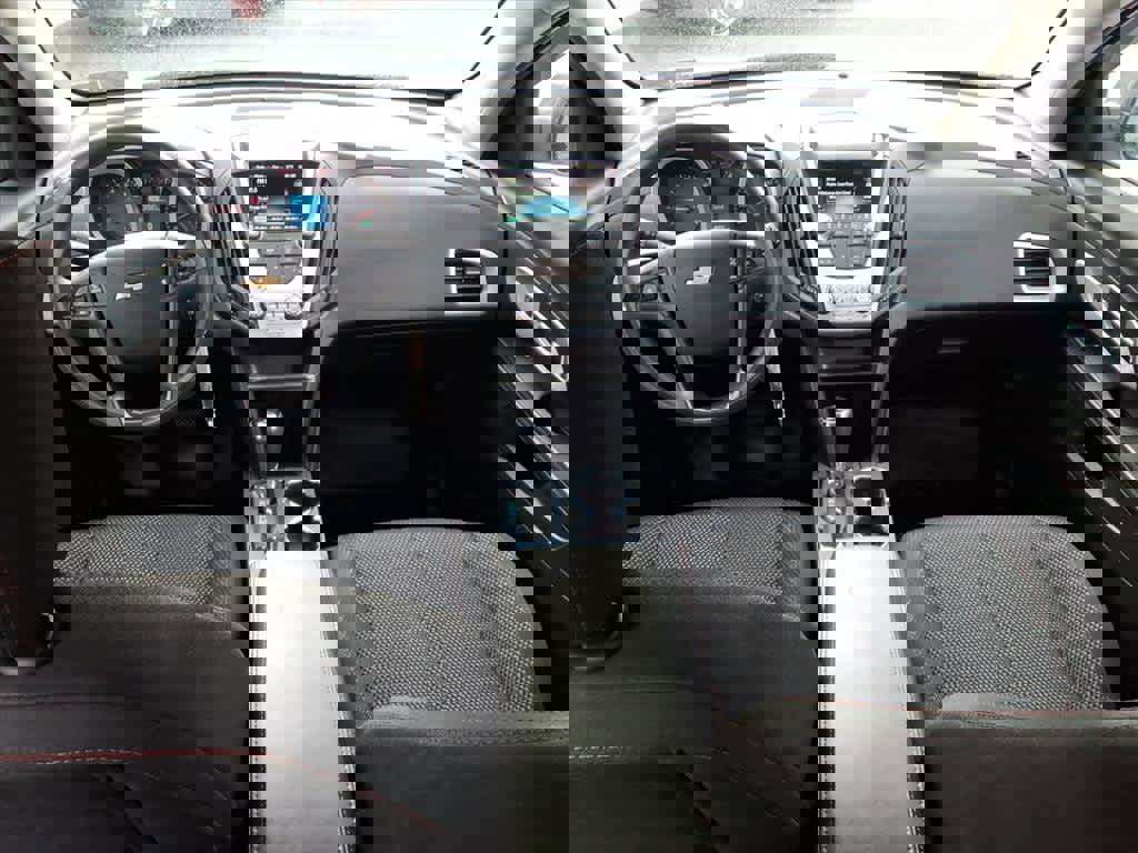 Used 2016 Chevrolet Equinox LS image 7