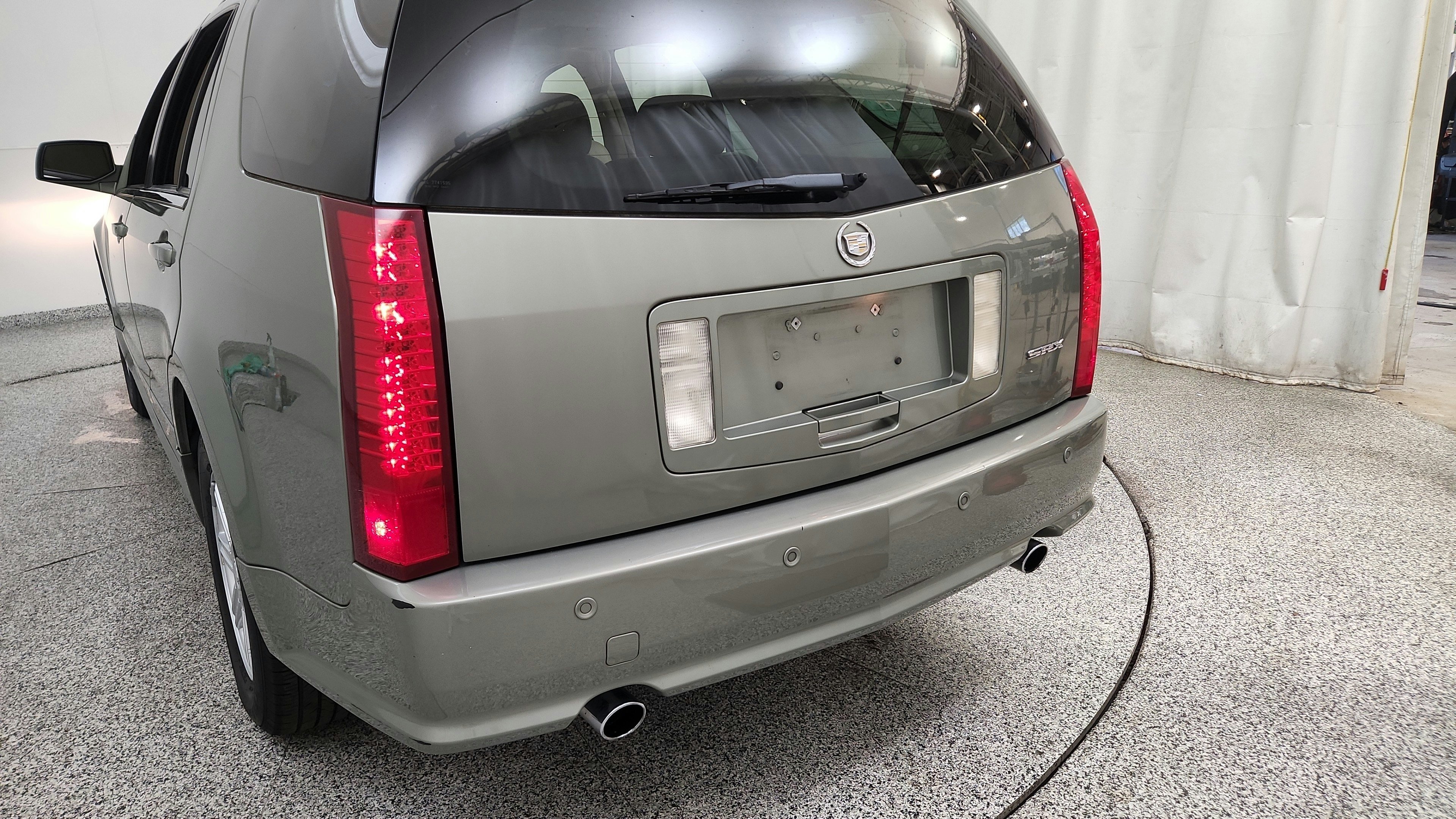 Used 2004 Cadillac SRX w/ Preferred Equipment Group AWD/4WD image 27
