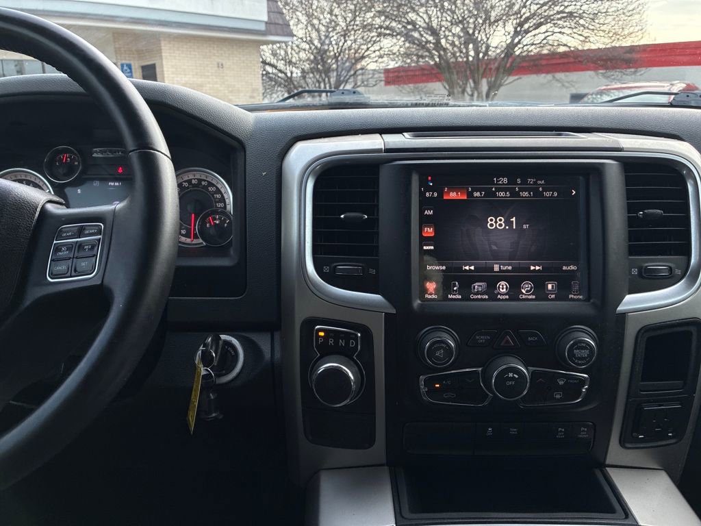 Used 2016 RAM 1500 Lone Star image 12