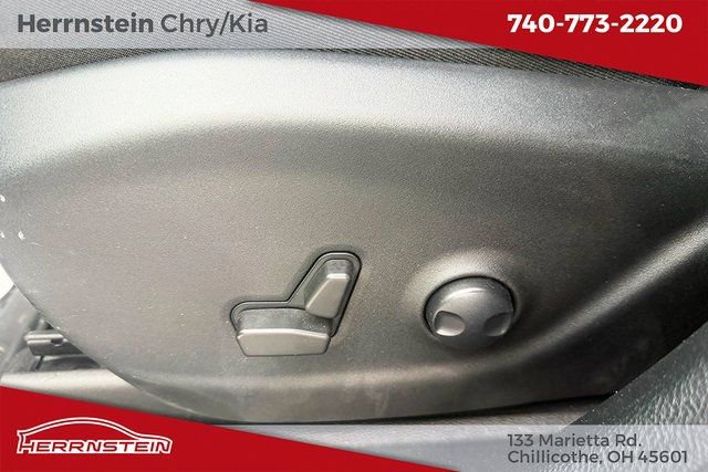 Used 2022 Jeep Cherokee Trailhawk w/ Premium Leather Package image 16