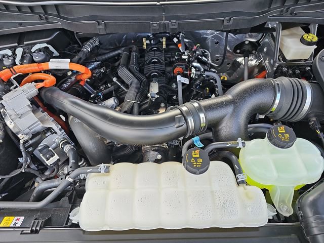 Used 2024 Ford F150 Platinum w/ Equipment Group 703A Plus AWD/4WD image 33