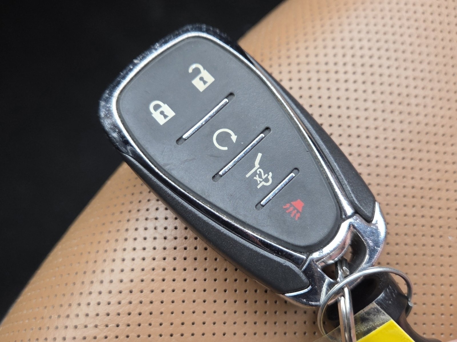 Used 2018 Chevrolet Equinox Premier image 35