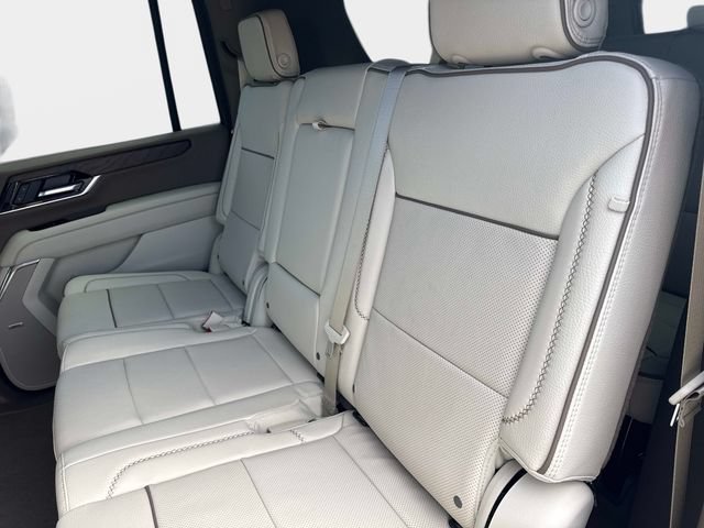 New 2026 GMC Yukon XL Denali w/ Denali Reserve Package AWD/4WD image 15