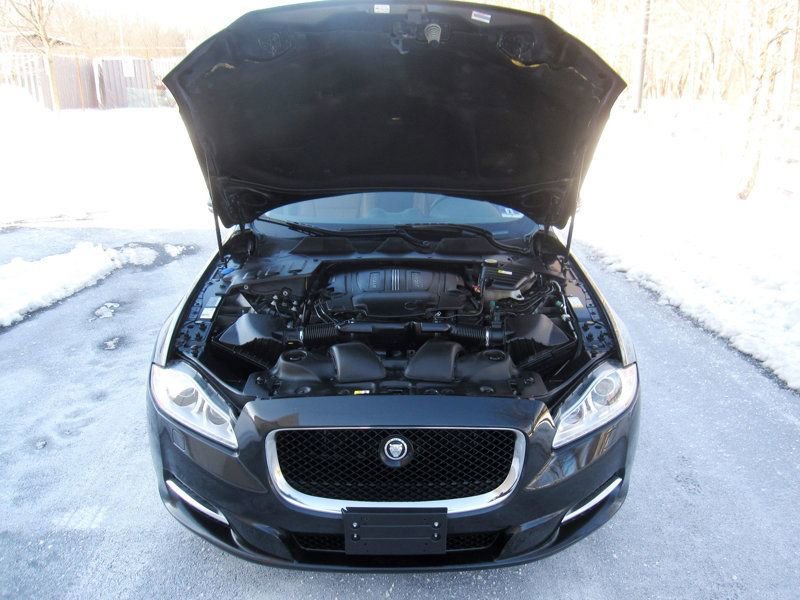 Used 2015 Jaguar XJ L Portfolio image 30