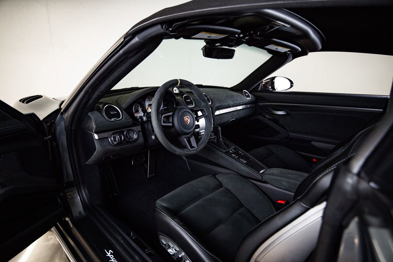 Certified 2024 Porsche 718 Boxster Spyder RS image 4