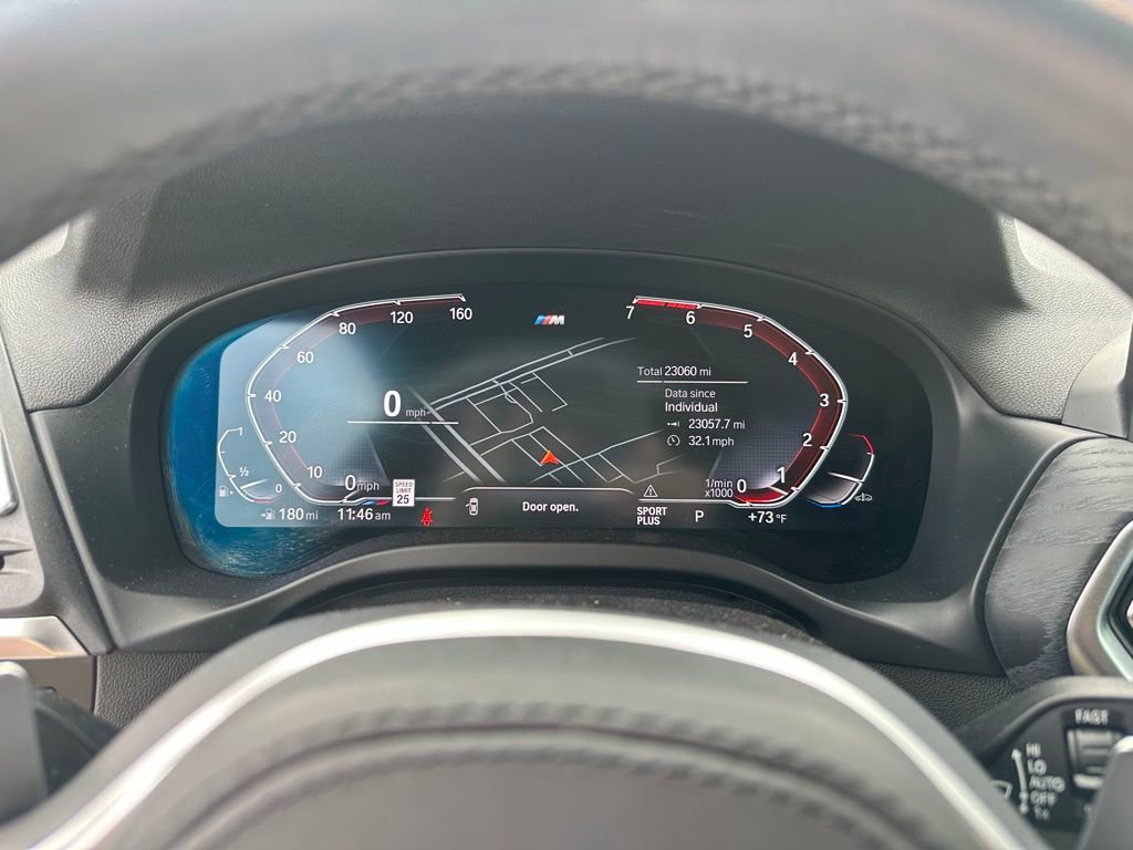 Certified 2025 BMW X4 xDrive30i w/ M Sport Package image 18