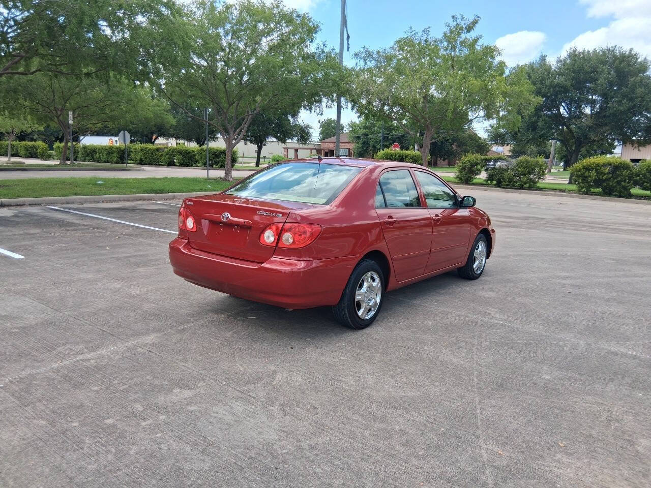 Used 2005 Toyota Corolla CE FWD image 6