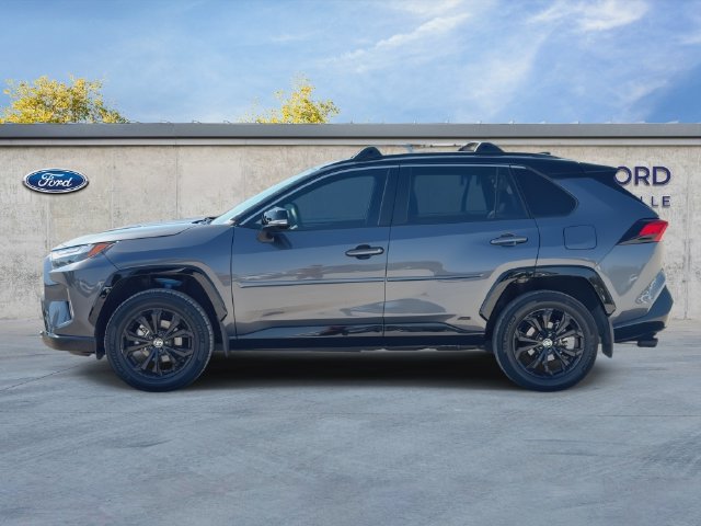 Used 2024 Toyota RAV4 XSE AWD/4WD image 5