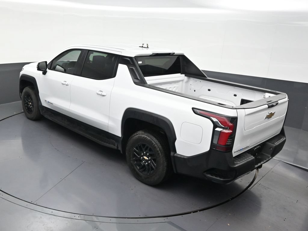 Used 2025 Chevrolet Silverado EV LT AWD/4WD image 18