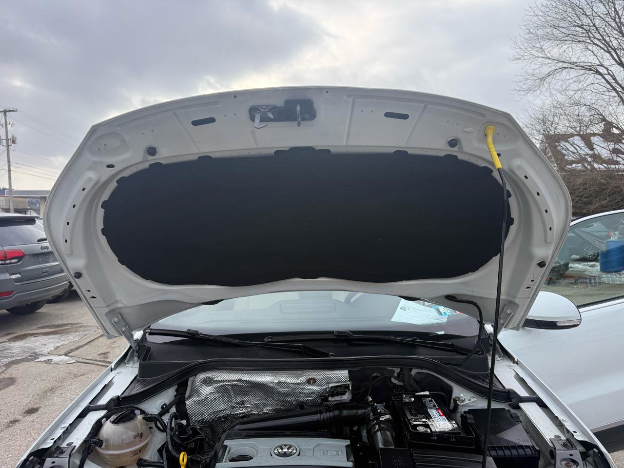 Used 2016 Volkswagen Tiguan SE image 56