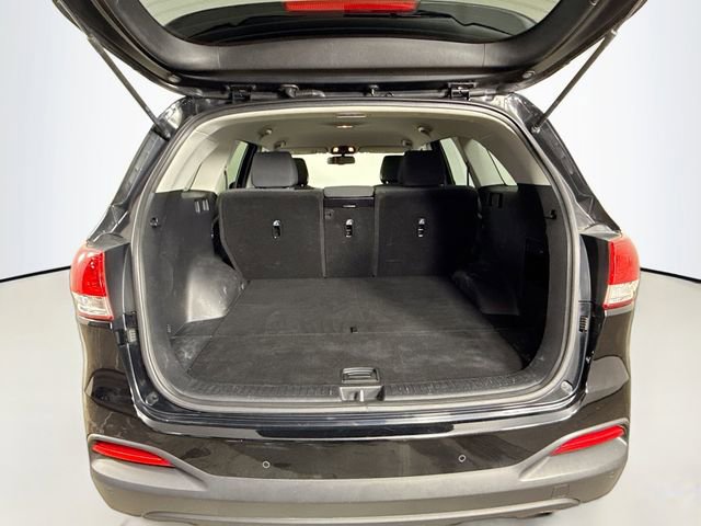 Used 2016 Kia Sorento LX w/ LX Convenience Package image 24