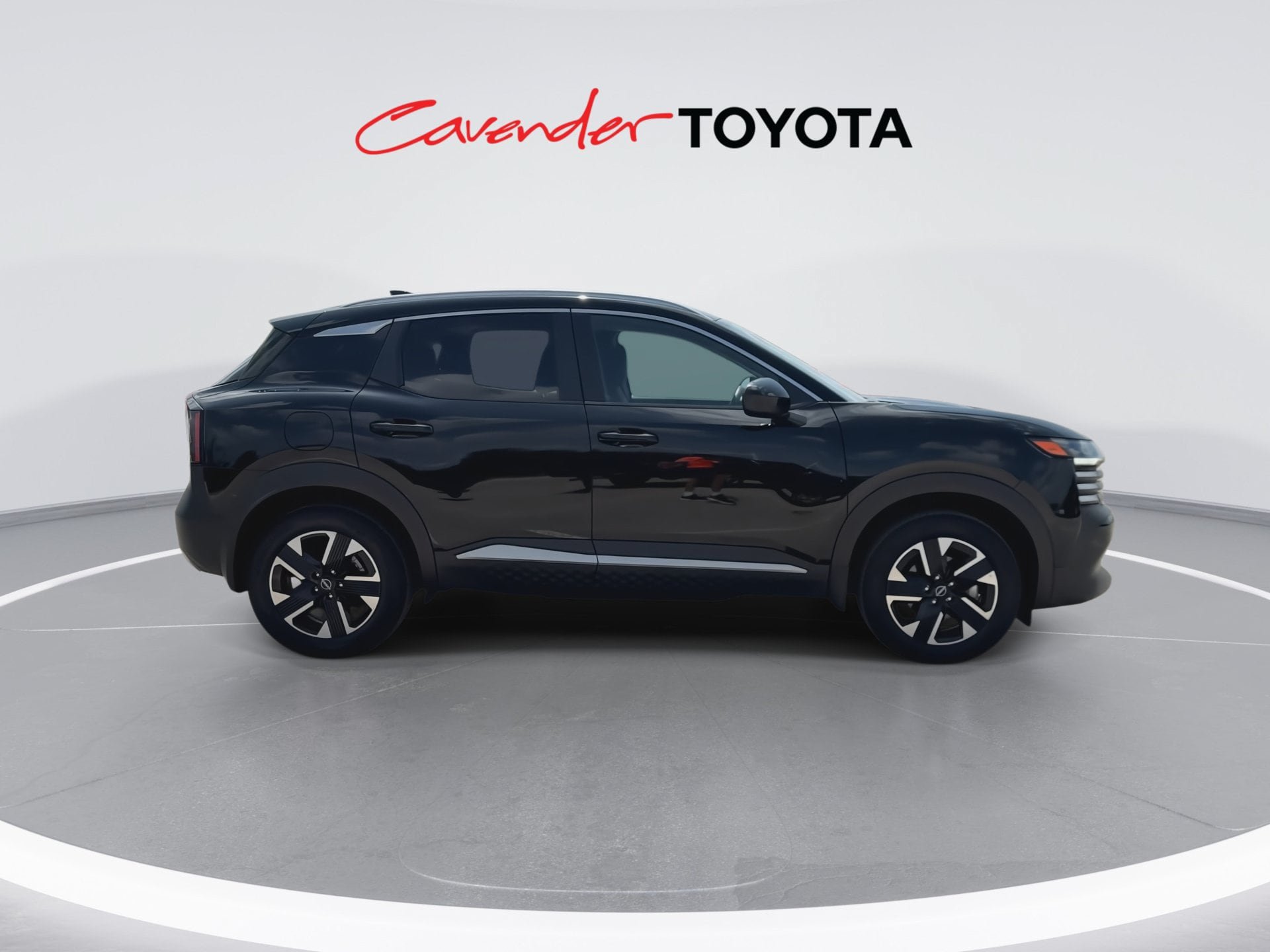 Used 2026 Nissan Kicks SV w/ SV Premium Package AWD/4WD image 9