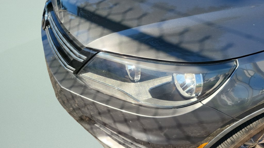 Used 2018 Volkswagen Tiguan Limited FWD image 13