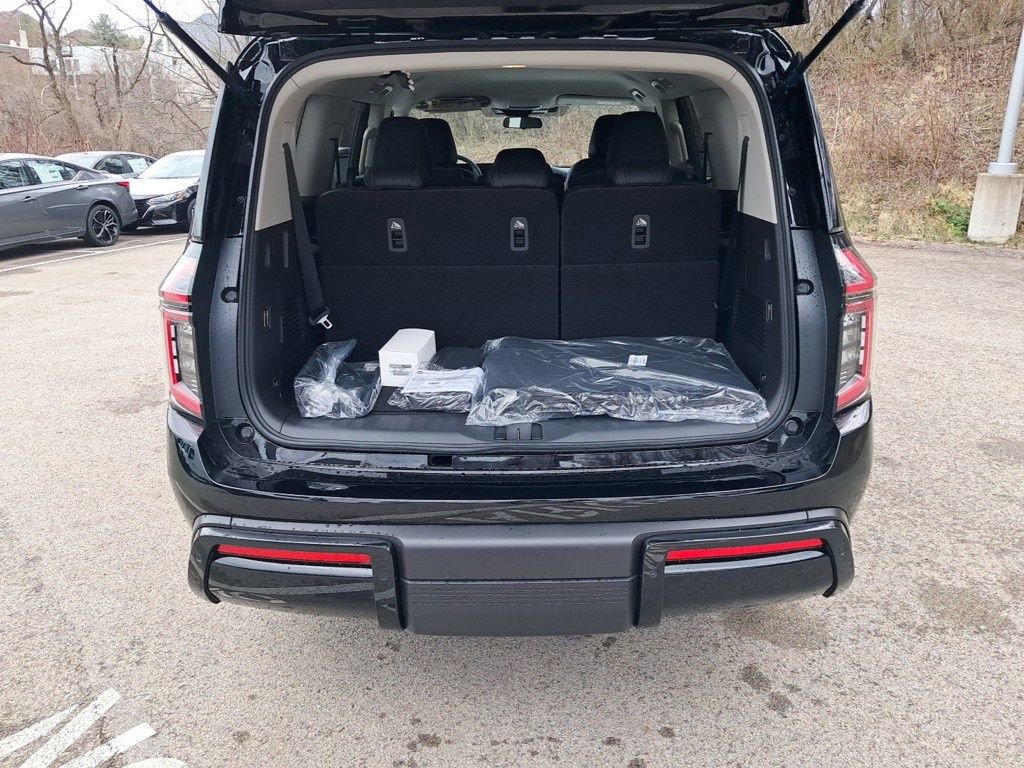 New 2025 Nissan Armada SV image 24