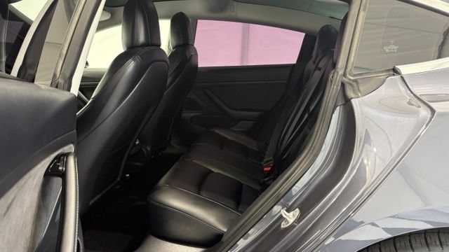 Used 2020 Tesla Model 3 Standard Range Plus RWD image 15