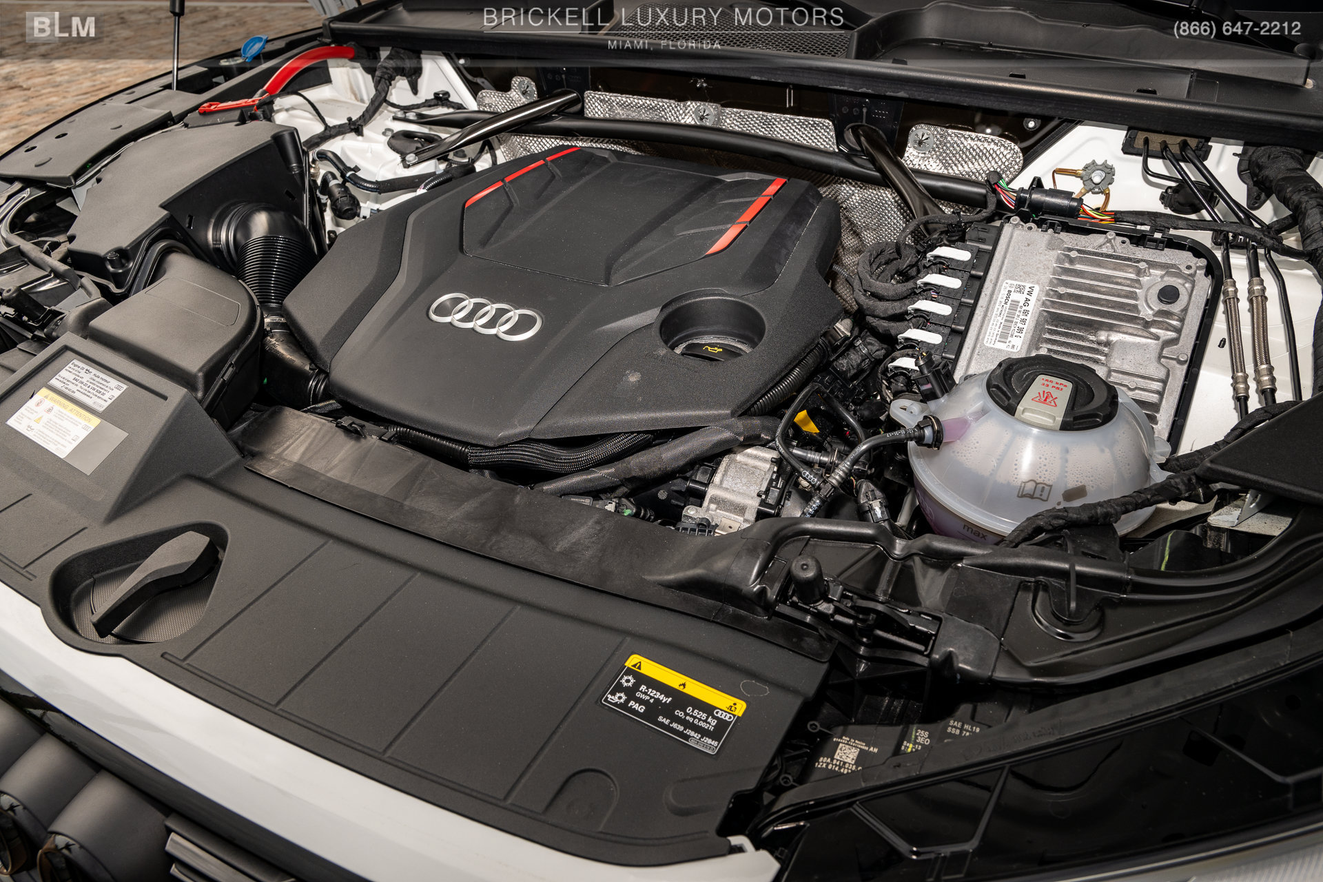 Used 2024 Audi SQ5 Prestige AWD/4WD image 52