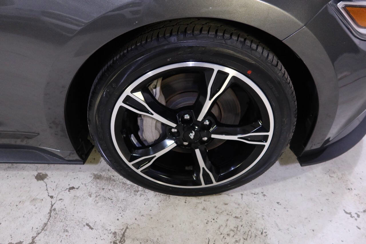 Used 2016 Ford Mustang GT Premium image 34