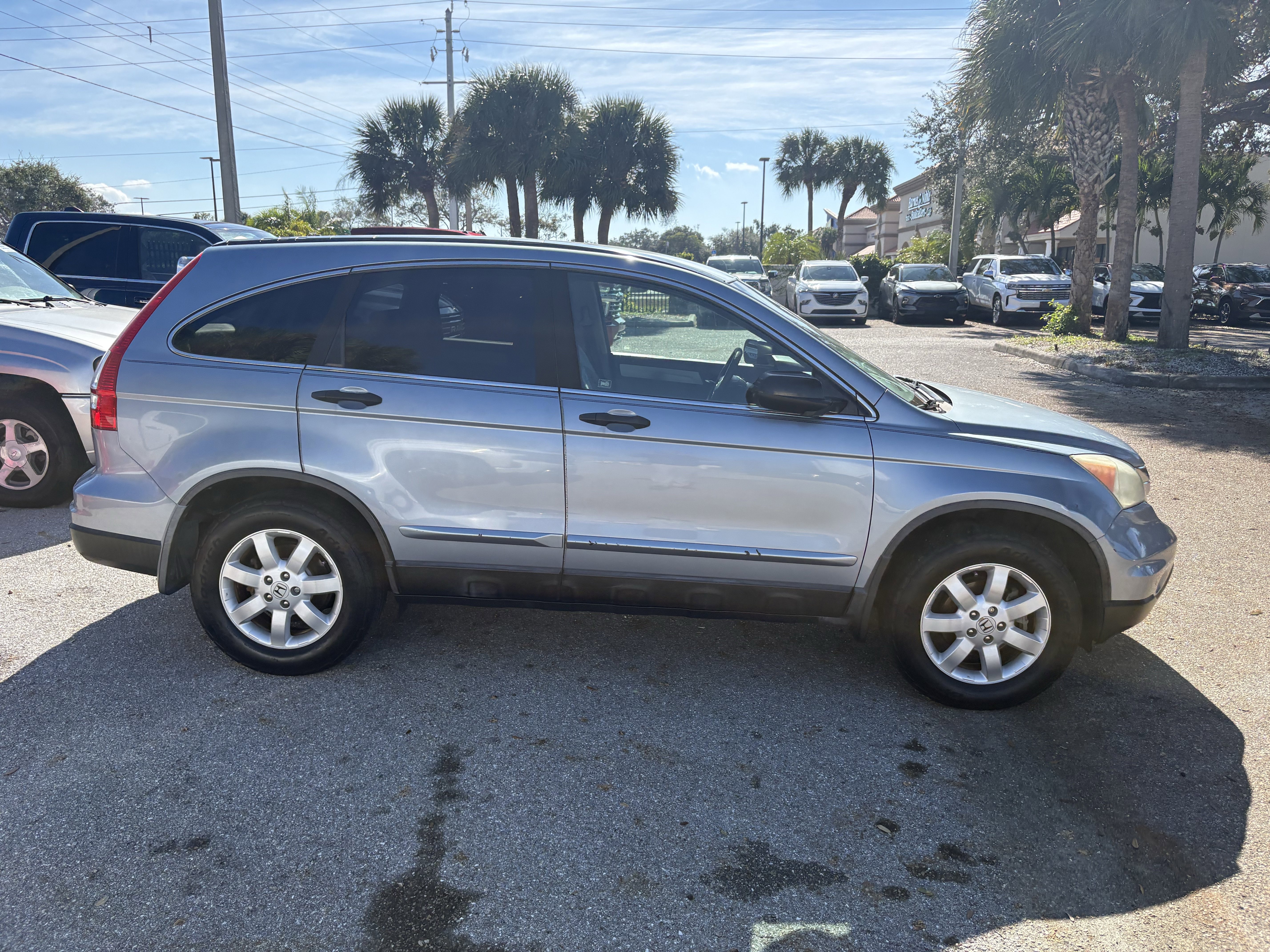 Used 2011 Honda CR-V SE image 8