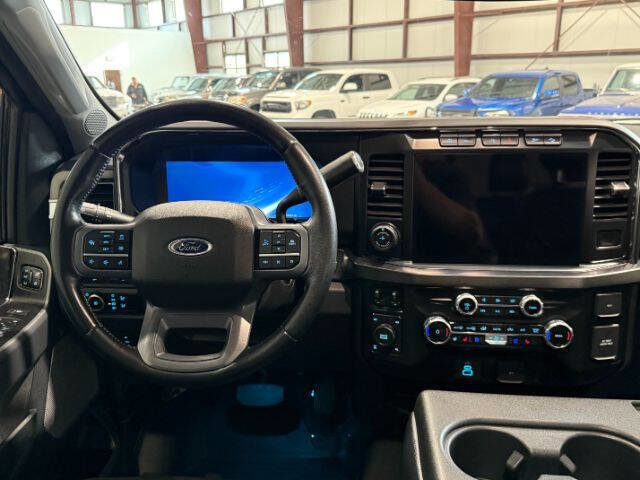 Used 2023 Ford F250 Lariat w/ Tow Technology Package image 18