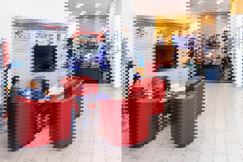 Used 2024 Audi Q8 e-tron Prestige w/ Prestige Package image 30