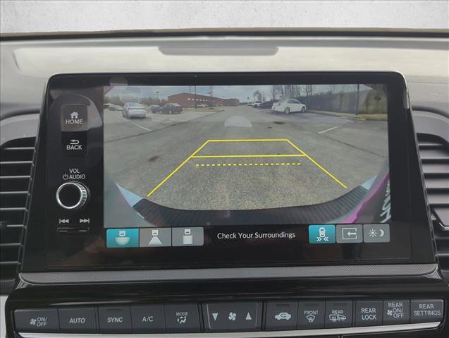 New 2026 Honda Odyssey Touring image 11