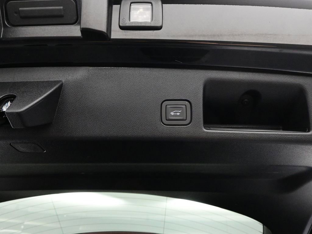 Used 2026 Chevrolet Equinox EV LT image 36