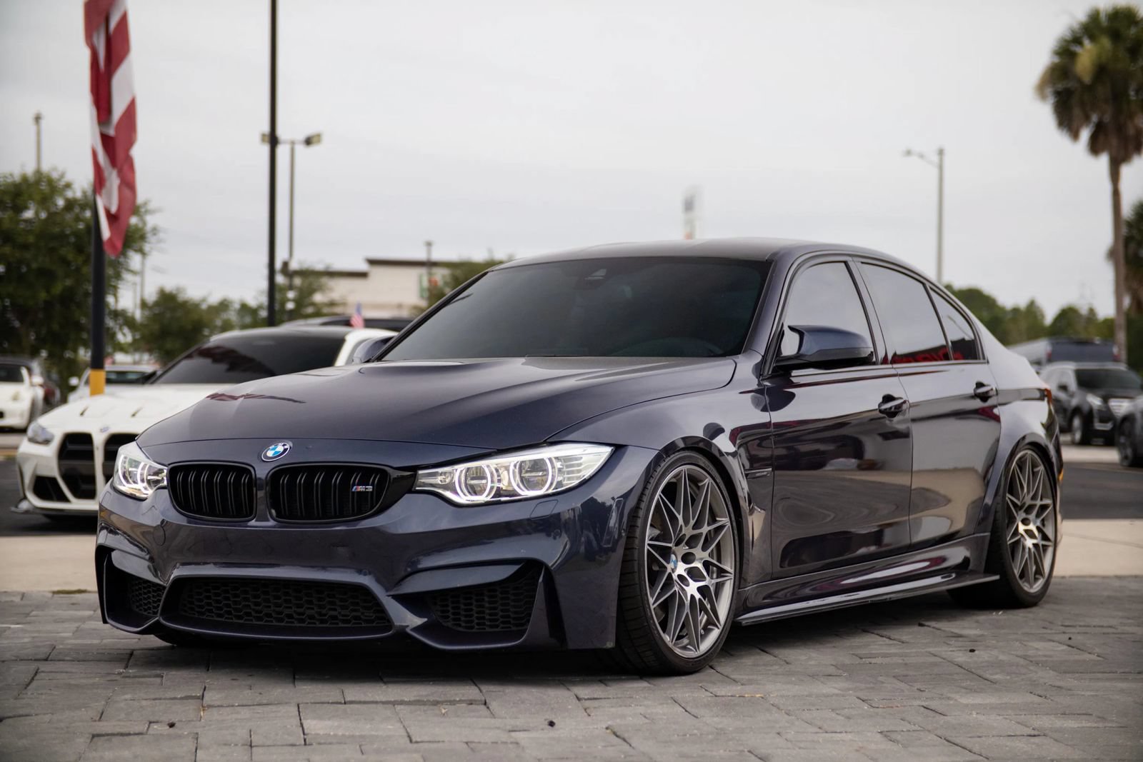 Used 2017 BMW M3 RWD image 23