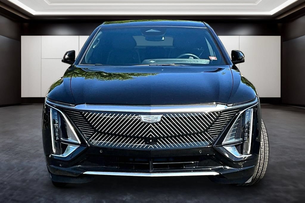 Used 2024 Cadillac Lyriq Tech w/ Driver Assist Package RWD image 2