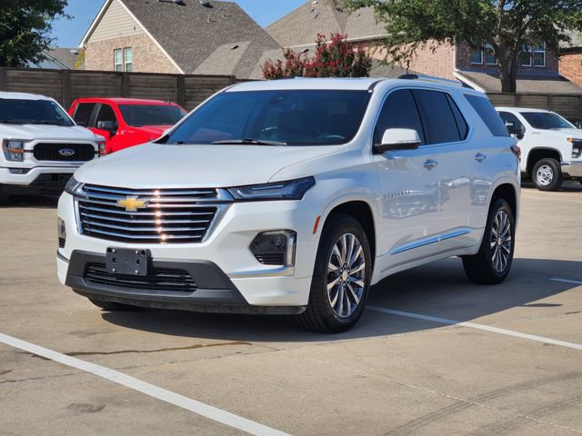 Used 2023 Chevrolet Traverse Premier FWD image 11
