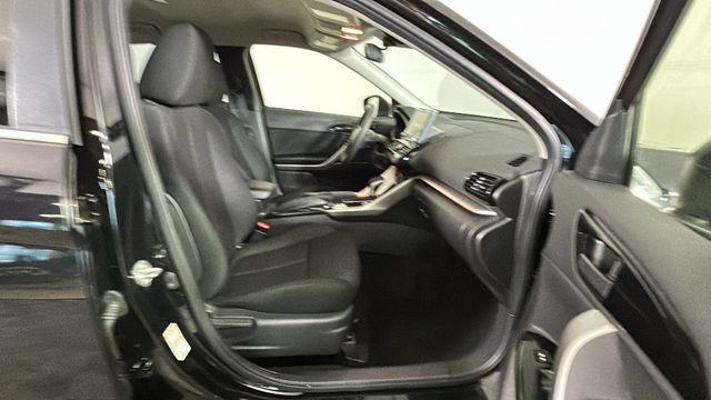 Used 2025 Mitsubishi Eclipse Cross LE AWD/4WD image 31