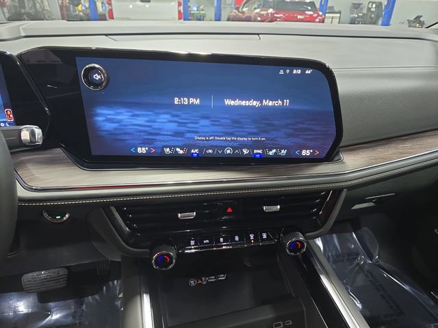 New 2026 Chevrolet Suburban Premier w/ Sun And Tow Package image 24