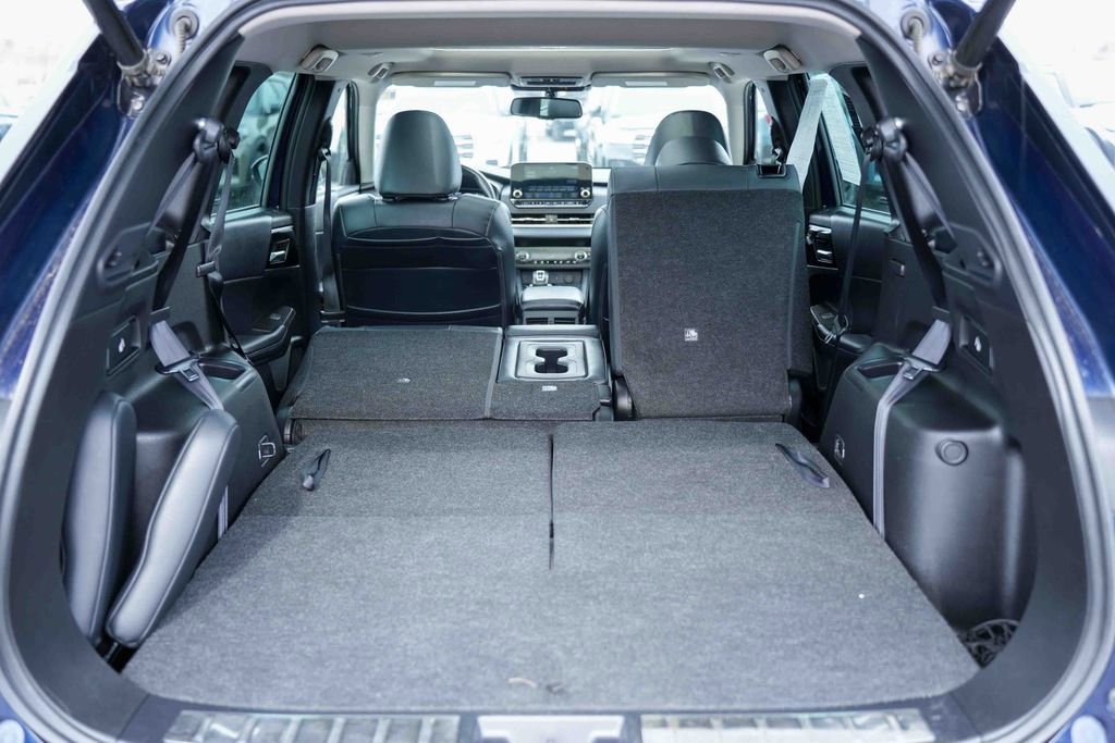 Used 2023 Mitsubishi Outlander SE image 11