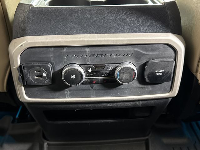 Used 2023 Ford Expedition Max Limited AWD/4WD image 18