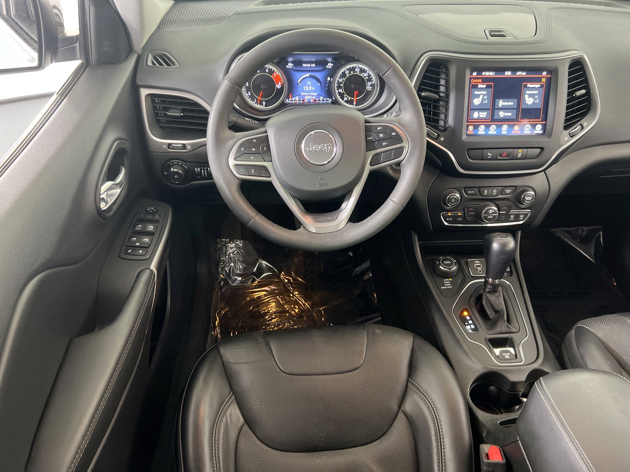 Used 2022 Jeep Cherokee Latitude Lux AWD/4WD image 21