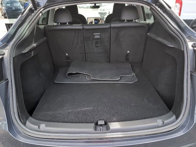 Used 2023 Tesla Model Y Long Range image 24
